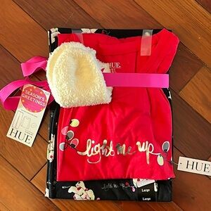 NWT HUE Pajama Christmas Gift Set Size L - includes shirt, pants and socks